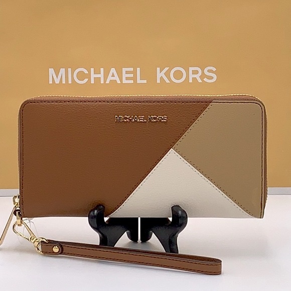 MICHAEL KORS LARGE TRAVEL CONTINENTAL WRISTLET WALLET PHONEHOLDER LUGGAGE Multi - Picture 2 of 14